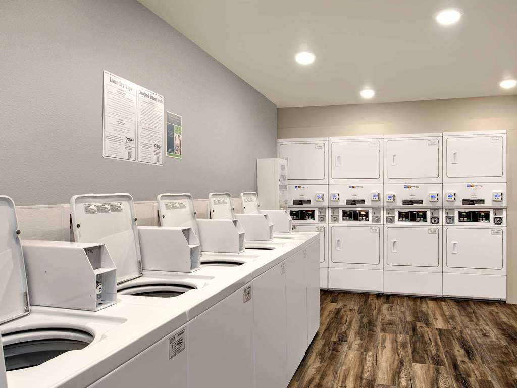 Woodspring Suites Plano - North Dallas Einrichtungen foto